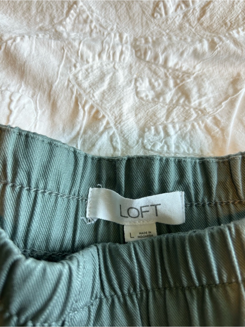 LOFT Wide-Leg Linen Pants in Sage Green - Picture 3 of 3